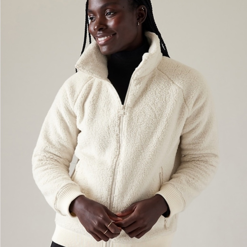 Athleta Women's Cream Tugga Fleece Jacket